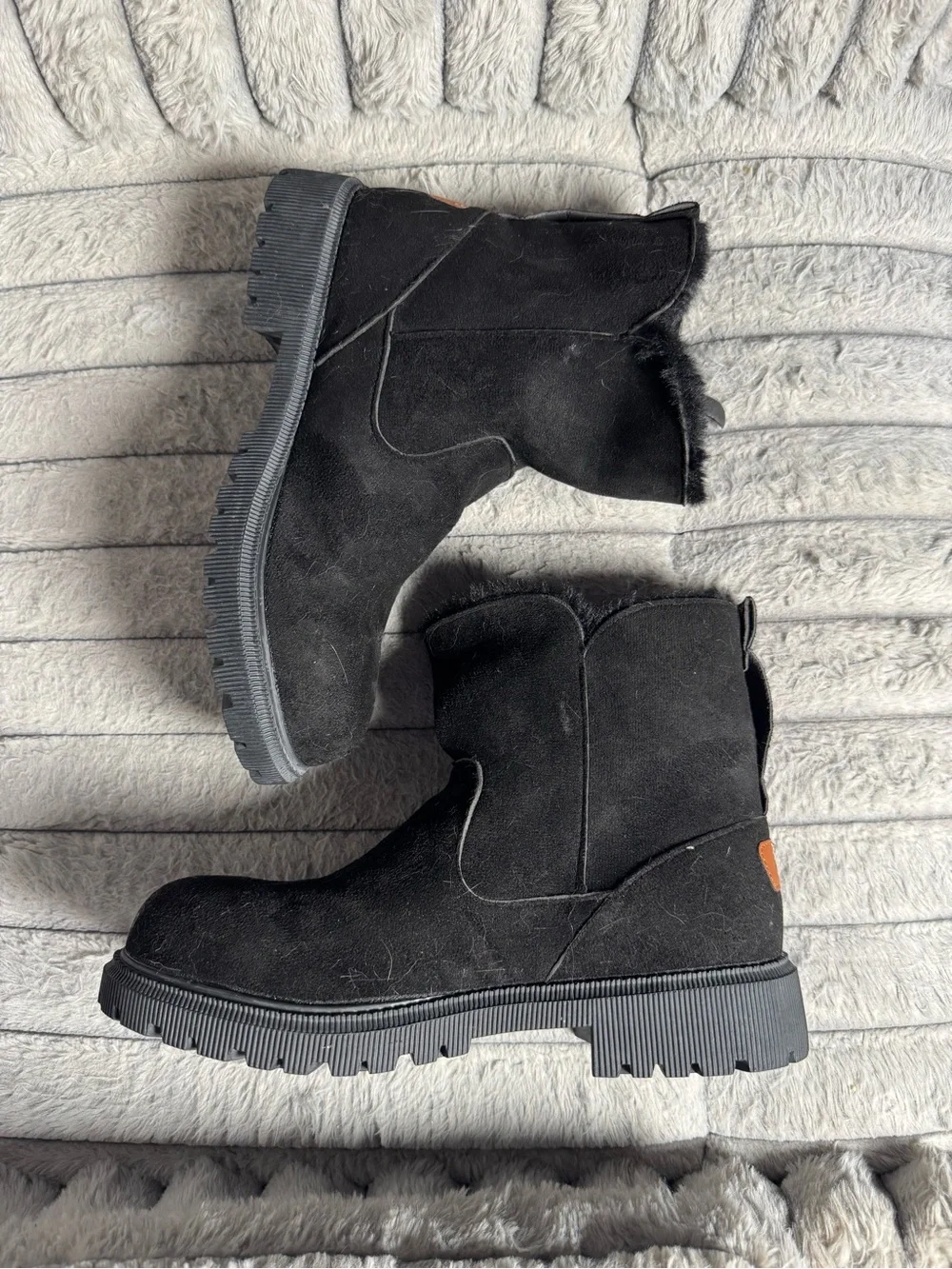 Men's Black Suede Zip-Up Fur-Lined Ankle Boots